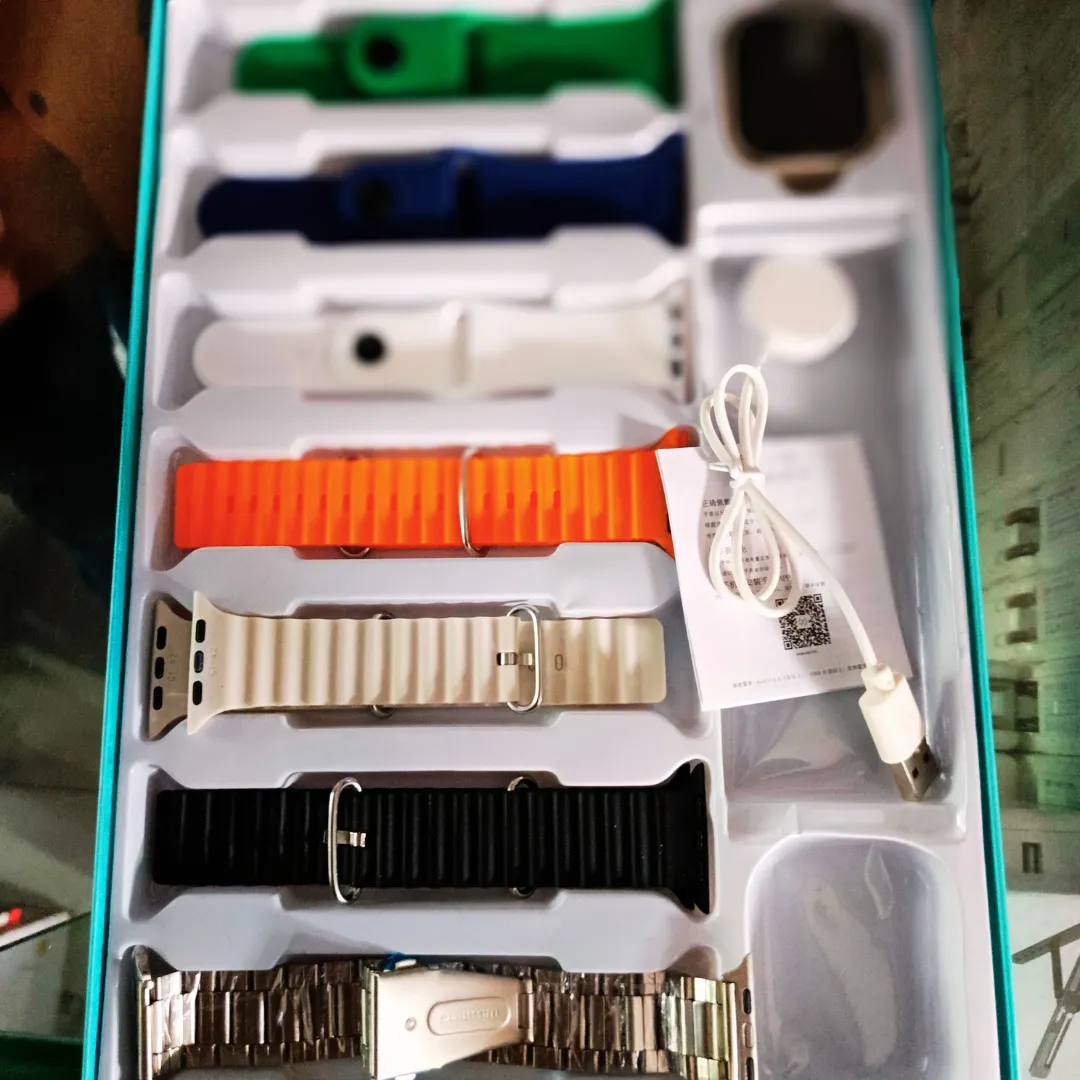 CROWN H70 7+1 Ultra 2: Smartwatch for Versatile Performance - Image 4